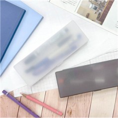 四季紙品禮品 超值霧面透明筆盒(中) PB0923